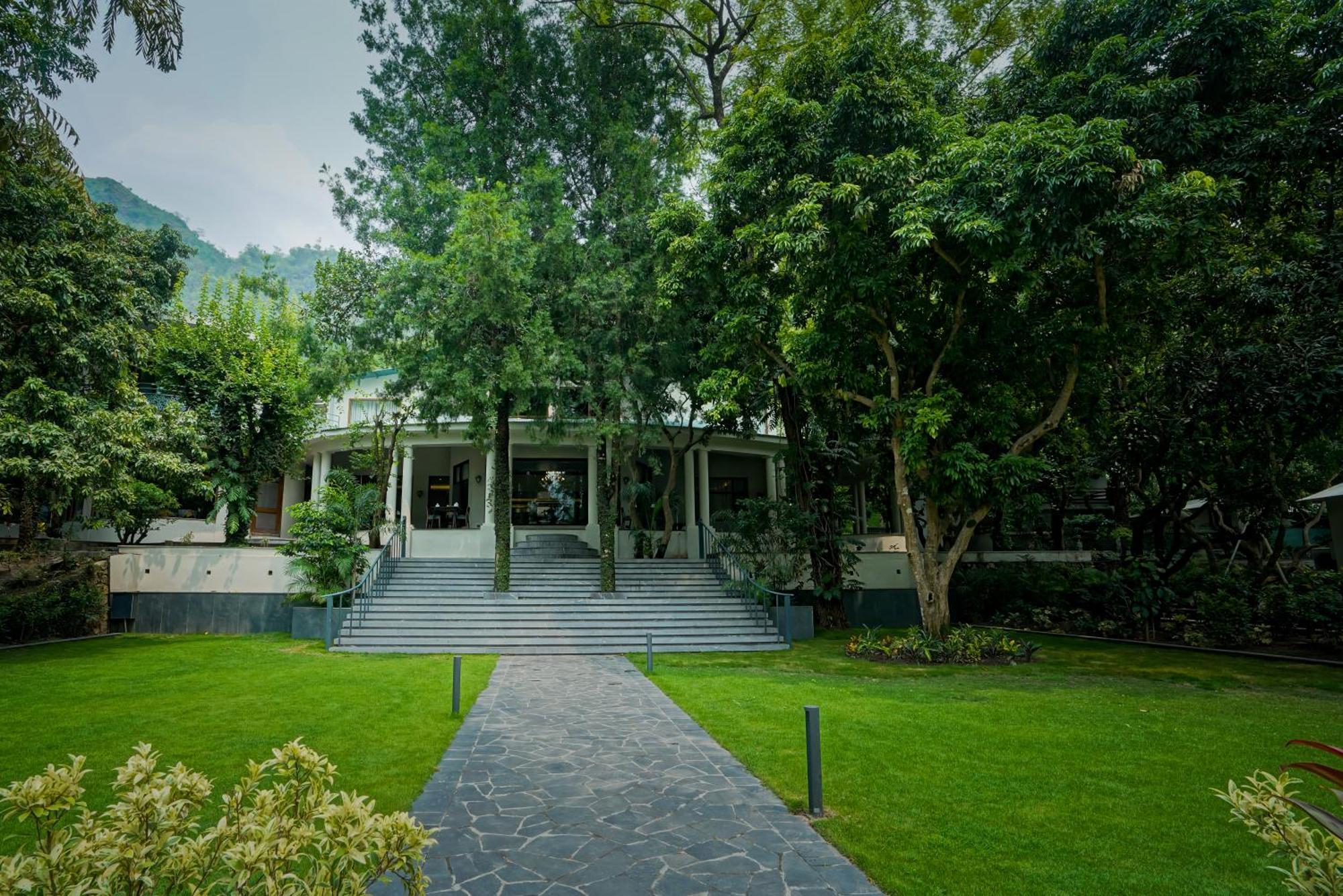 Hotel Anand Kashi By The Ganges Rishikesh - Ihcl Seleqtions Sirasu Zewnętrze zdjęcie
