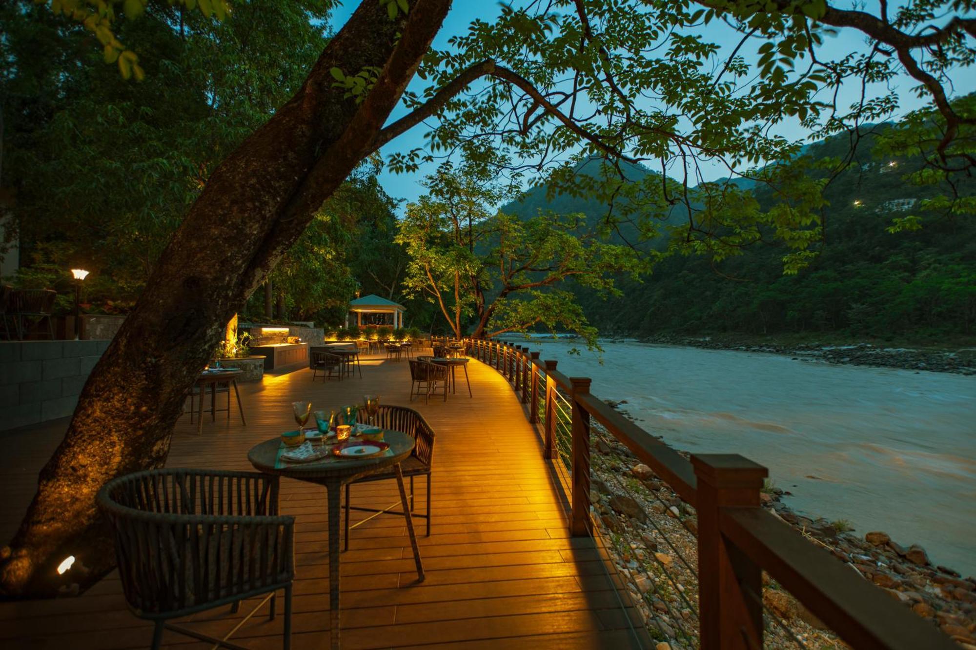 Hotel Anand Kashi By The Ganges Rishikesh - Ihcl Seleqtions Sirasu Zewnętrze zdjęcie